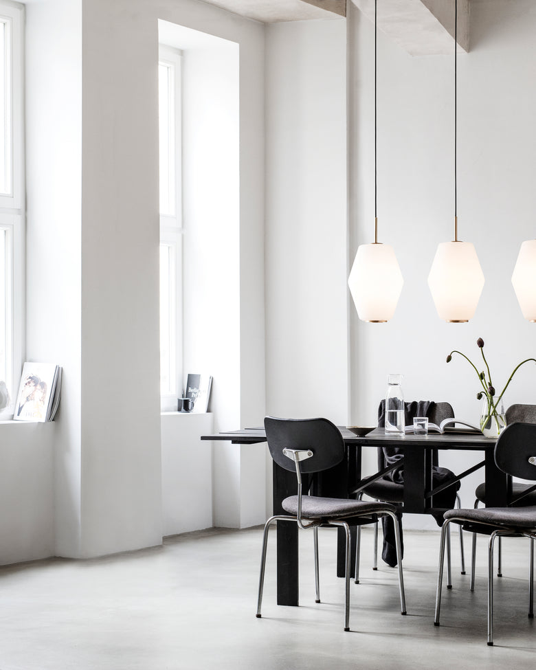 Dahl Brass diningtable-Chris Tonnesen