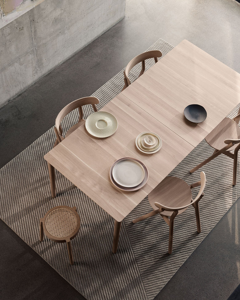 Expand dining table