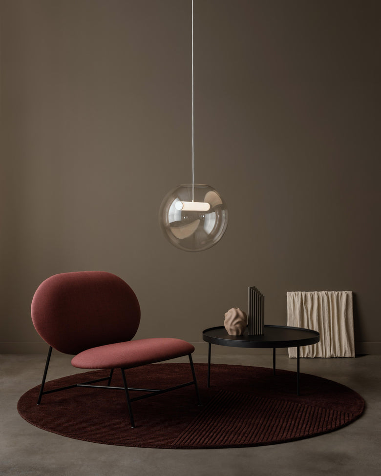 Reveal pendant large Oblong Row rug lounge Photo Einar Aslaksen