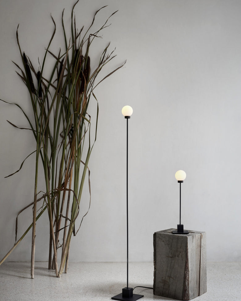 Snowball floor table black nature photo Chris Tonnesen scaled