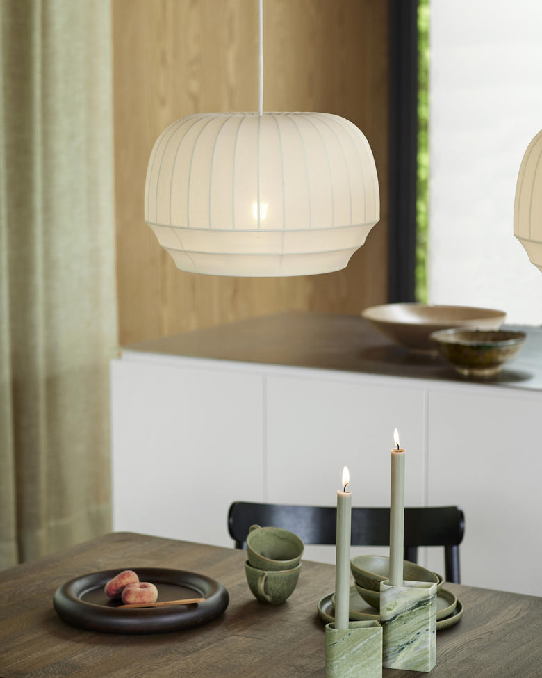 Tradition lamp small Monolith Observe dining ph Chris Tonnesen