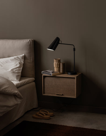 Birdy table lamp swing bedside Hifive Photo Einar Aslaksen