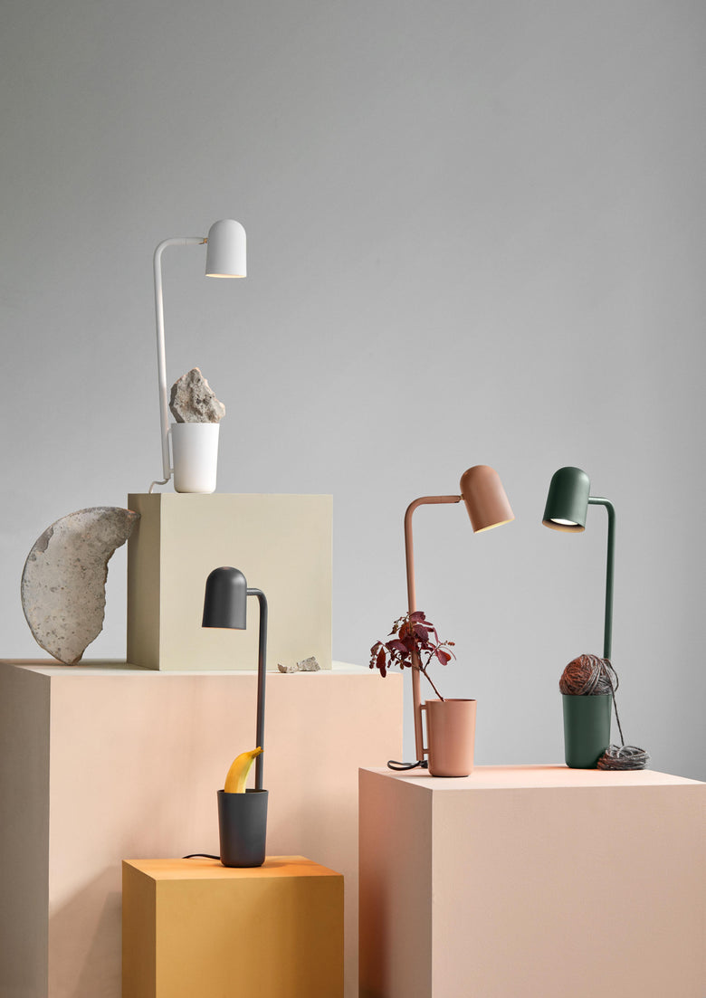 Buddy table lamp