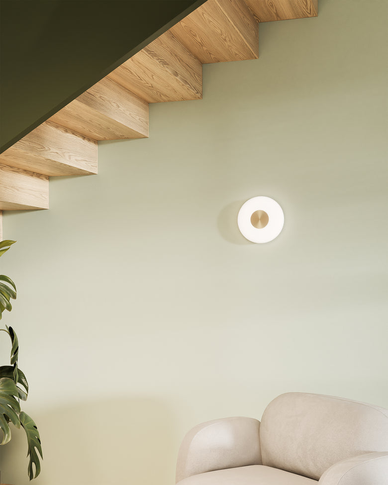 Glint glass opal wall lamp