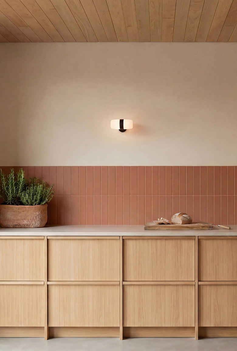 Hall wall lamp