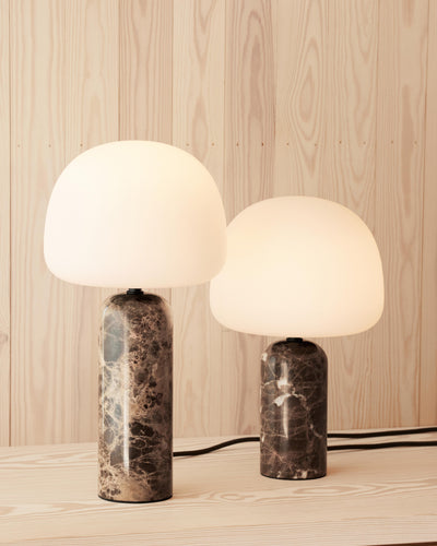 Kin table lamp set close Ph Sara Spilling