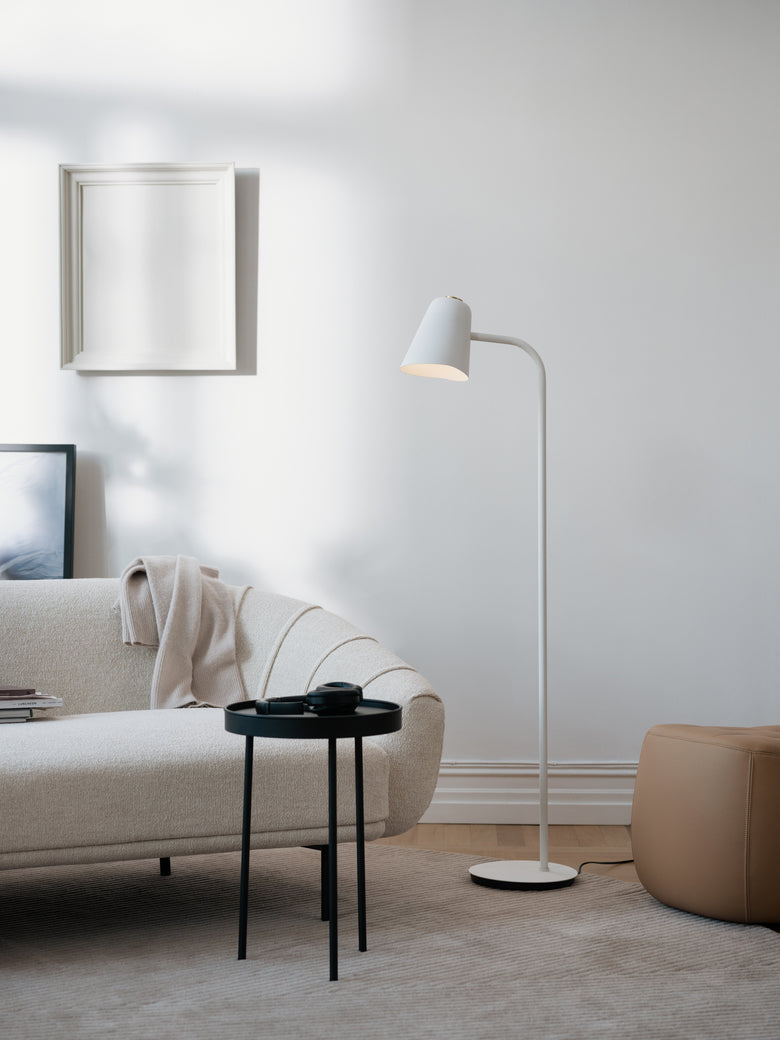 Me dim floor lamp white Ph Einar Aslaksen 3590795c 623a 4da8 a83b 2edd828549b2