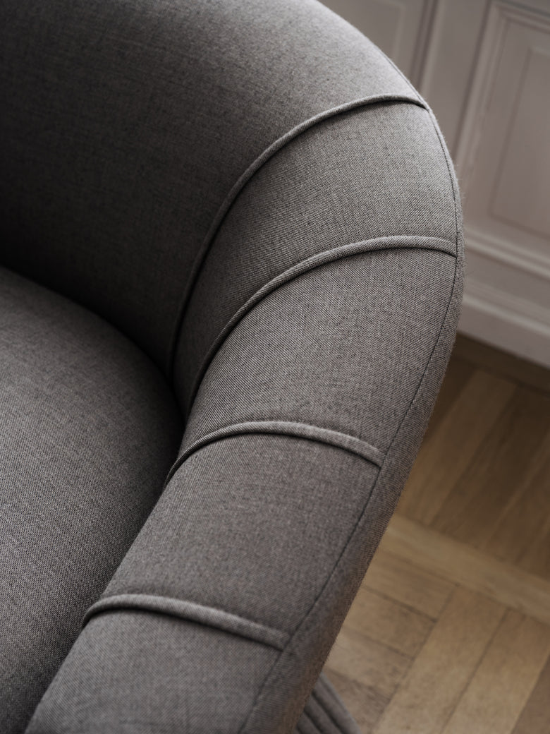 Plis sofa Brusvik66 Detail armrest Ph Einar Aslaksen 2bb6a082 4604 4b31 bb2a 1f85defaf55d