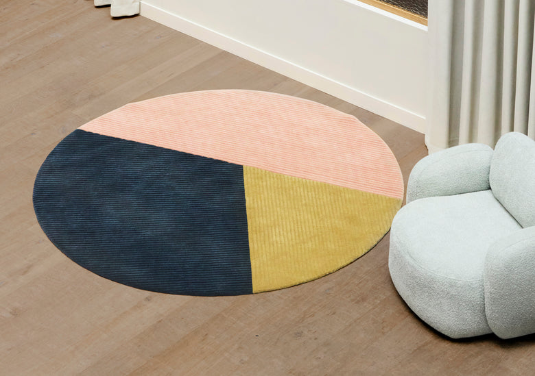 Row rug circular trio