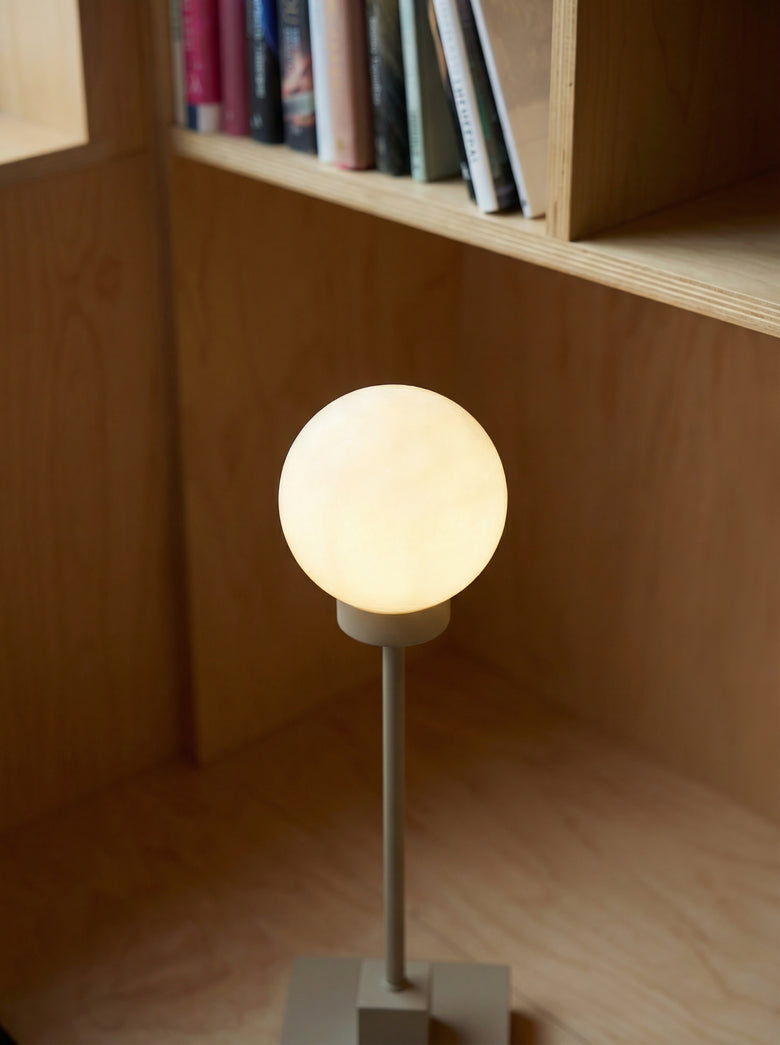 Snowball bærbar bordlampe