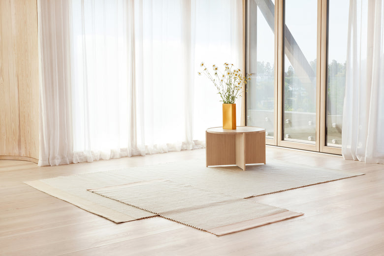 Spool rug and runner