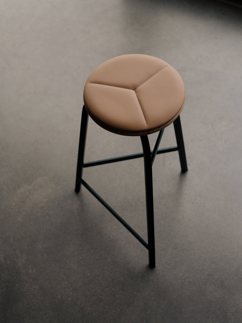 Treble bar stool